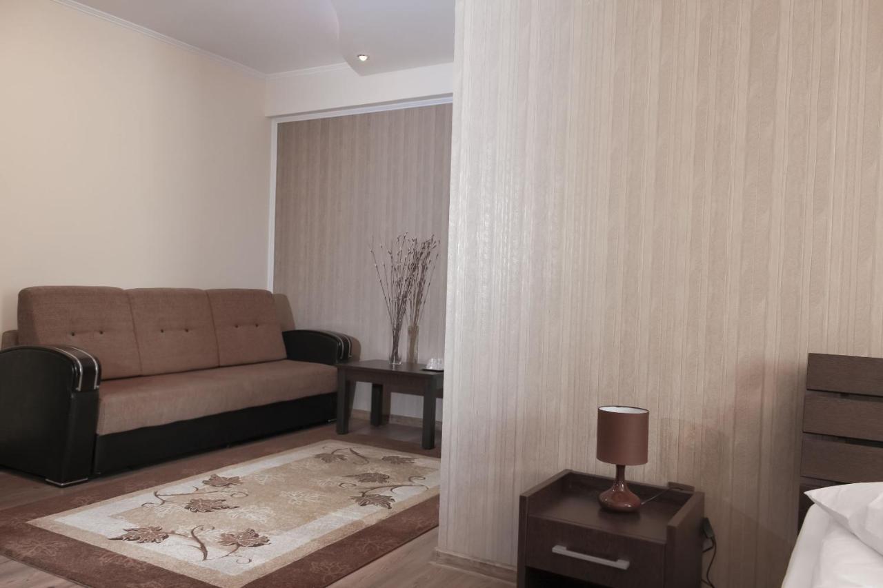 Hotel Rao Cluj-Napoca Extérieur photo